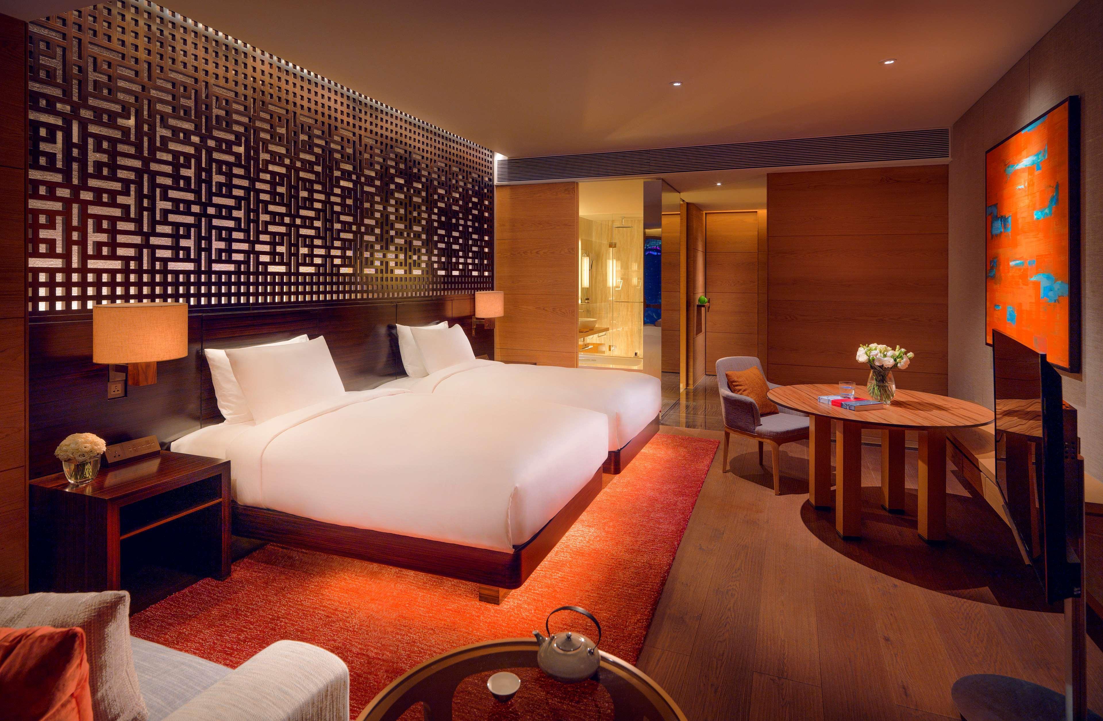 Park Hyatt Guangzhou - Free Shuttle Bus To Canton Fair Complex & Overseas Buyer Registration Services During 14Th Apr To 4Th May Екстериор снимка