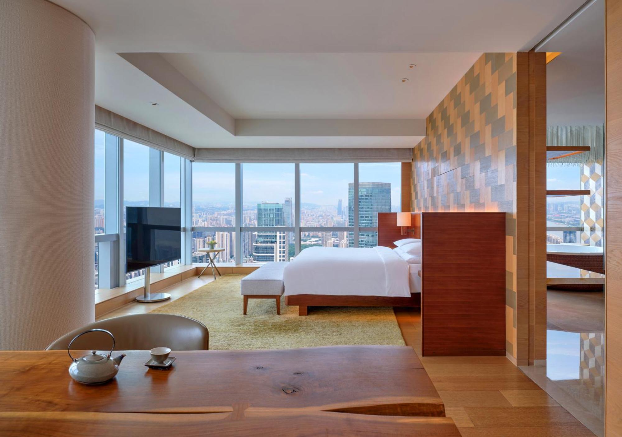 Park Hyatt Guangzhou - Free Shuttle Bus To Canton Fair Complex & Overseas Buyer Registration Services During 14Th Apr To 4Th May Екстериор снимка